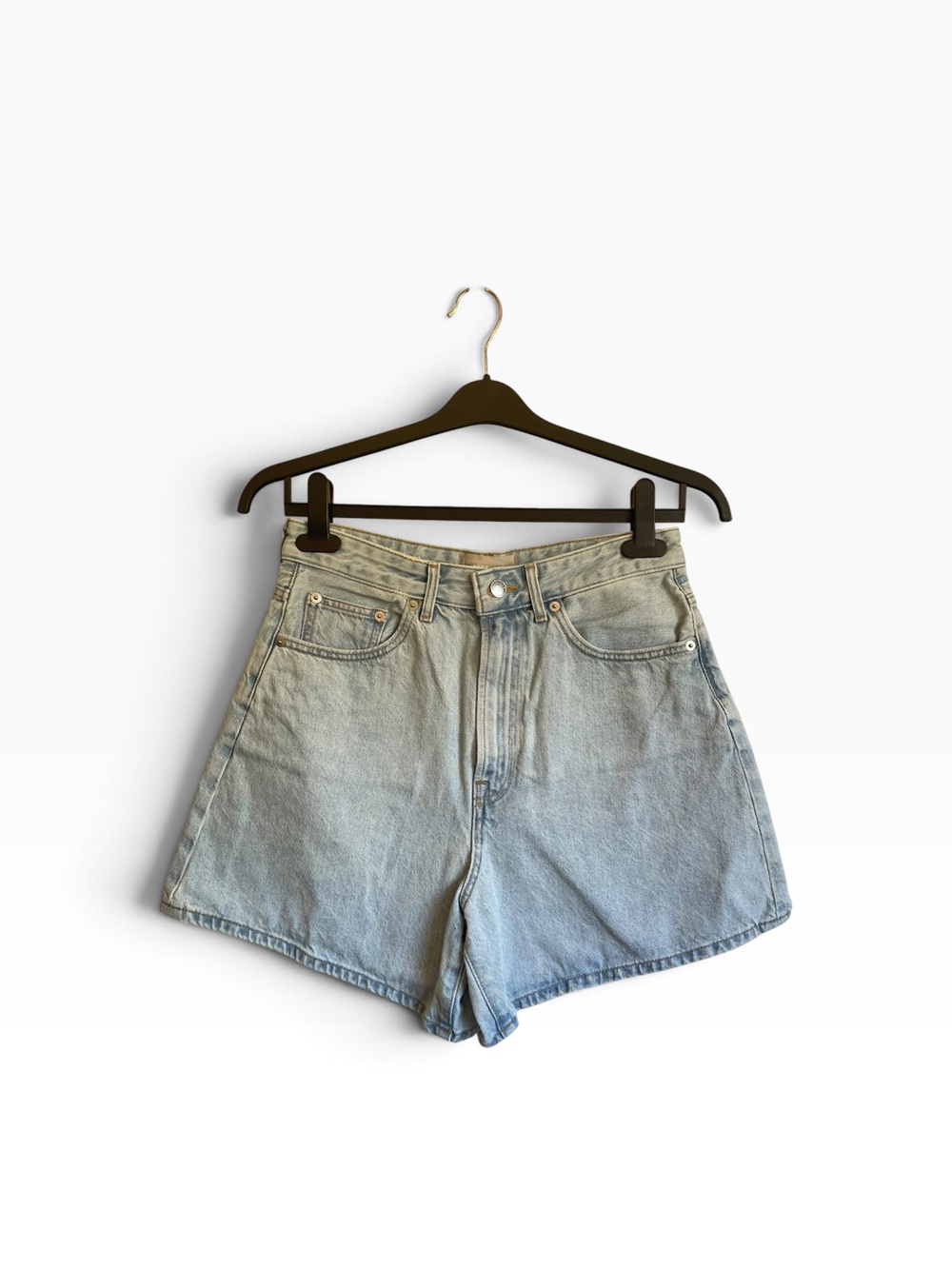 Everlane A-Line Denim Shorts in a light indigo/spring blue wash